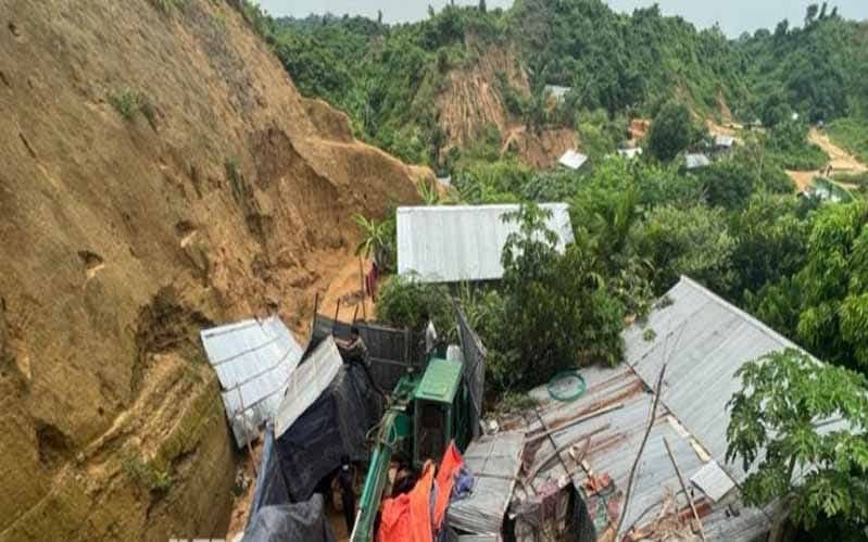 চট্টগ্রামে পাহাড়ধসে দীর্ঘ হচ্ছে লাশের সারি
