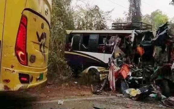 ঈদের দিন সকালে চট্টগ্রামে সড়কে ঝরল ৫ প্রাণ
