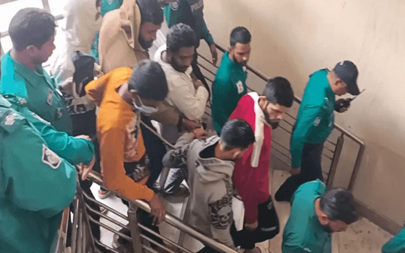 চট্টগ্রামে আলিফ হত্যার ১১ আসামি শ্যোন অ্যারেস্ট