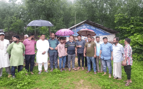 রাঙ্গুনিয়ায় মাদ্রাসা পরিদর্শনে উত্তর জেলা বিএনপি নেতৃবৃন্দ