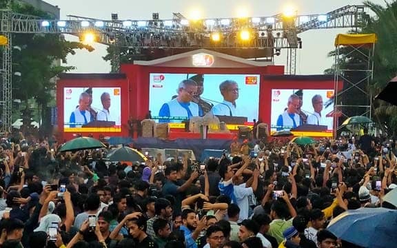 জুলাই শহিদদের ‘জাতীয় বীর’ ঘোষণা, পরিবার পাবে সুরক্ষা