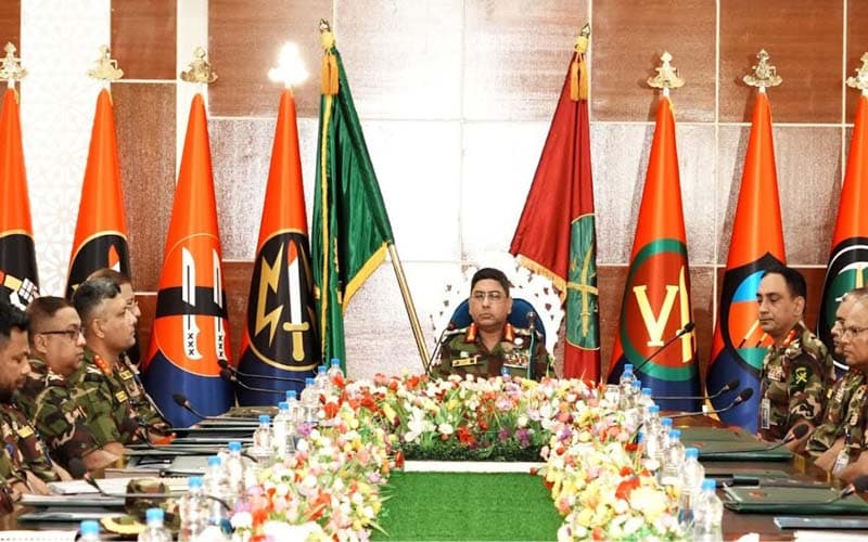 চ্যালেঞ্জ মোকাবিলায় প্রস্তুত থাকার আহ্বান সেনাপ্রধানের