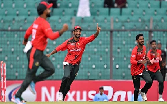 নিউজিল্যান্ডের বড় রান তাড়া করে বাংলাদেশের রেকর্ড জয়