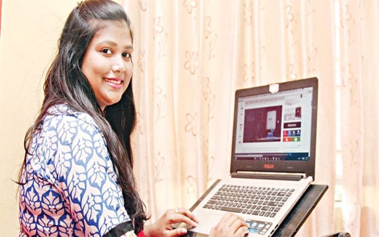 ফ্রিল্যান্সিংয়ে পিছিয়ে পড়ছে বাংলাদেশ, কারণ কি?