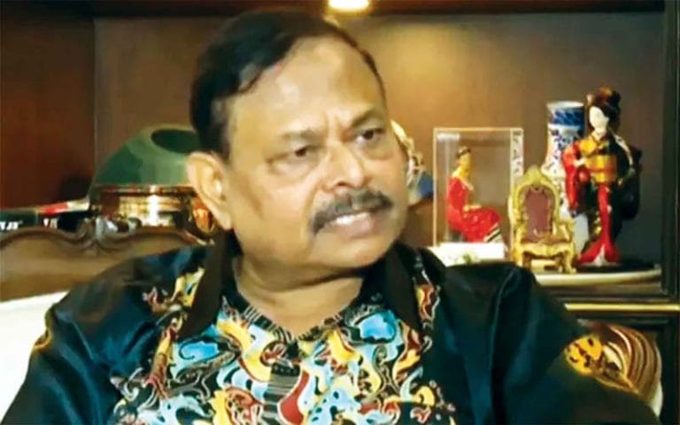 সাবেক সেনাপ্রধান আজিজের ওপর যুক্তরাষ্ট্রের নিষেধাজ্ঞা