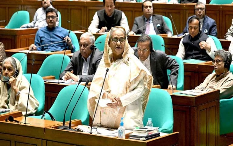 ভারত-চীন-রাশিয়া থেকে সমরাস্ত্র কেনা হচ্ছে : প্রধানমন্ত্রী