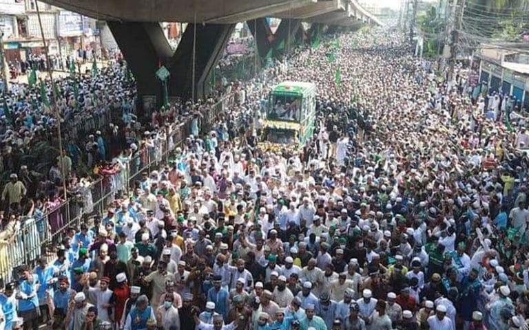 চট্টগ্রামে ঈদে মিলাদুন্নবীর (সা.) জুলুছে সুন্নি জনতার ঢল