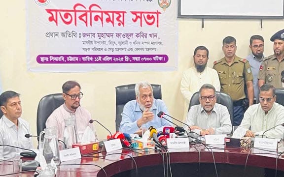 কিছু সাংবাদিক সংবাদ পরিবেশনে ঠিকাদারদের হয়ে ব্ল্যাকমেইল করেন : রেলপথ উপদেষ্টা