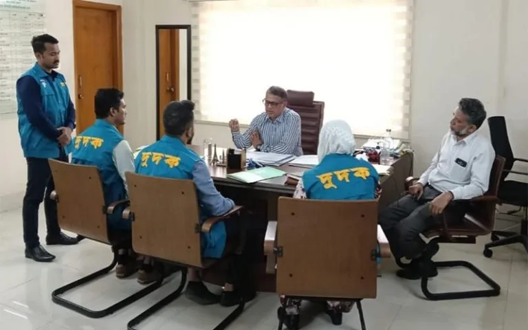 স্ট্যান্ডার্ড এশিয়াটিকে এলপি গ্যাস খালাসে অনিয়ম