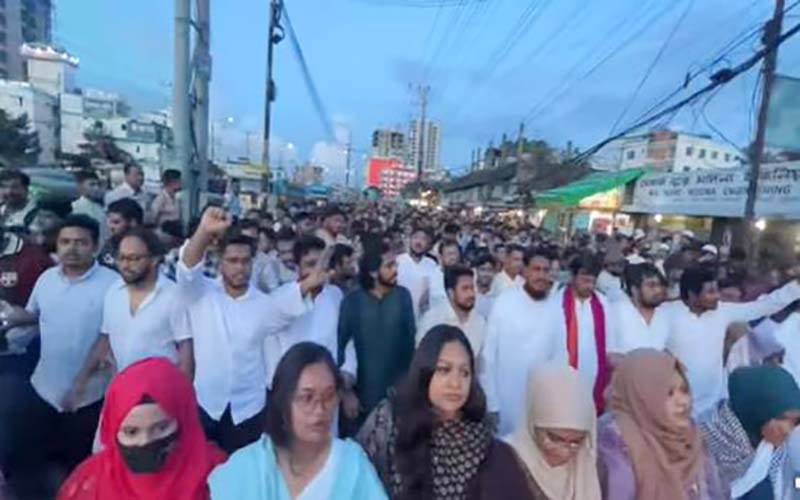 চট্টগ্রামে এনসিপির পদযাত্রায় তারুণ্যের ঢল