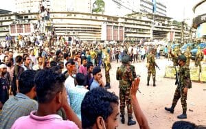 চট্টগ্রামে জ্বলে উঠে দাবানল, হামলা চালায় আ‘লীগ