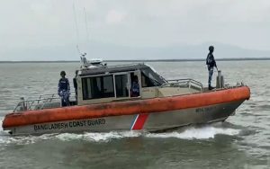 পাচার হচ্ছে সিমেন্ট-সার ও নিত্যপণ্য, আসছে মাদক