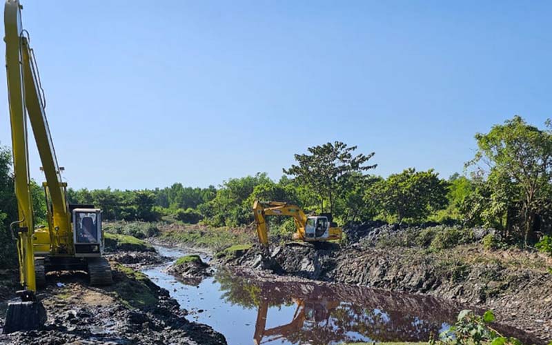 কালিরছড়া খাল খননে প্রাণ পাচ্ছে চট্টগ্রাম