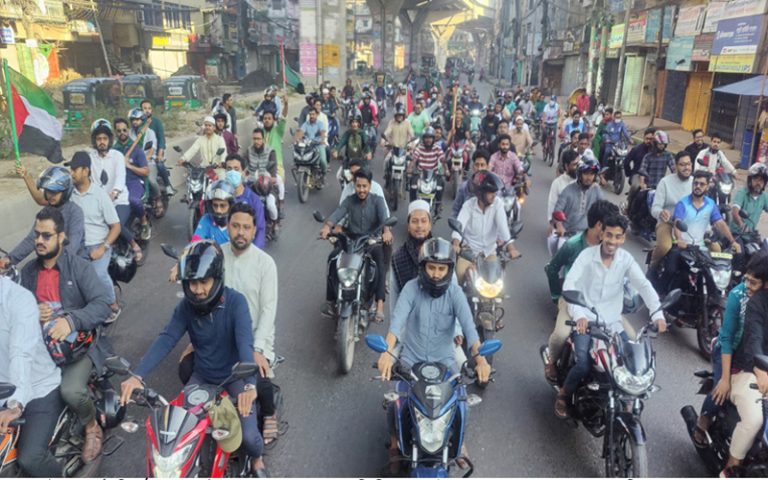 চট্টগ্রামে মোড়ে মোড়ে বিএনপি-জামায়াতের অবস্থান