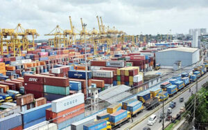 চট্টগ্রাম বন্দর থেকে ট্রানজিট ট্রায়ালে পণ্য গেল ভুটানে