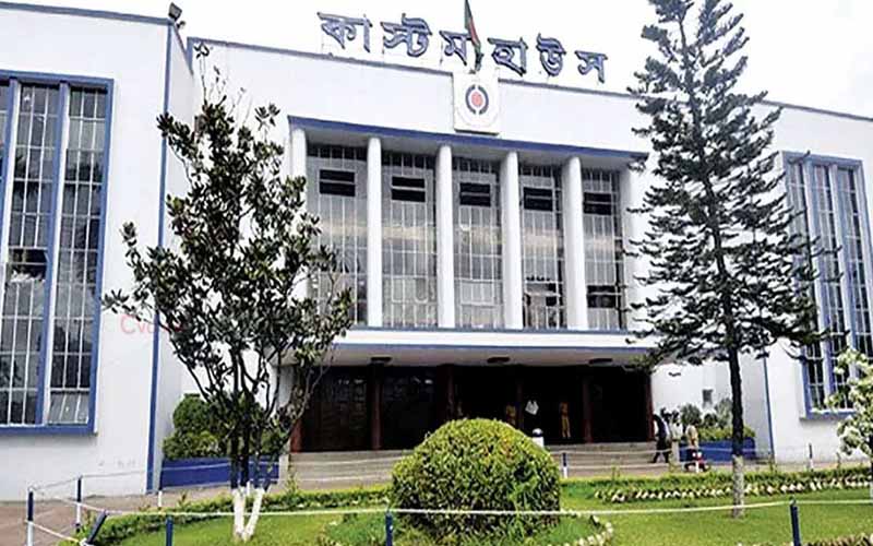 চট্টগ্রাম কাস্টমসের ১৯ কর্মকর্তার বিরুদ্ধে দুদকের চার্জশিট