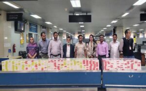 চট্টগ্রাম বিমানবন্দরে ৯০ লাখ টাকার সিগারেটভর্তি লাগেজ