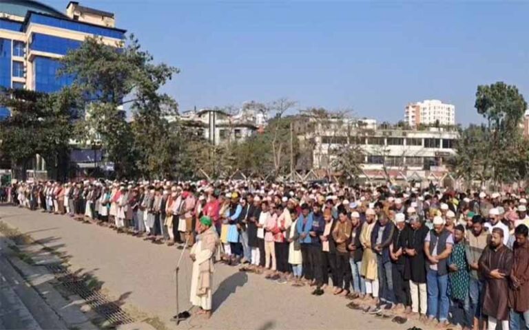 চট্টগ্রামে গায়েবানা জানাজা শেষে খালেদা জিয়াকে স্মরণ