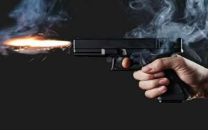 চট্টগ্রামে লুটের অস্ত্রে টার্গেট কিলিংয়ের শঙ্কা বাড়ছে