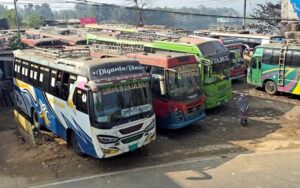 রাঙামাটি থেকে চট্টগ্রাম ও ঢাকা রুটে বাস চলাচল বন্ধ