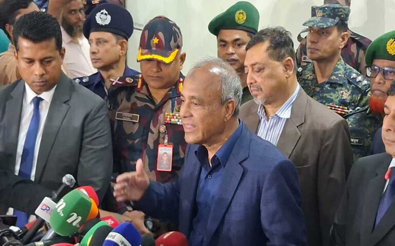 নির্বাচন সুষ্ঠ ও শান্তিপূর্ণ করতে চট্টগ্রামে থাকবে তিন বাহিনীও