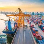 দুষ্টুচক্রের কবলে চট্টগ্রাম বন্দর