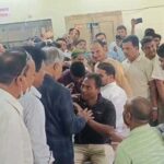 নির্বাচনী নাটকে নায়ক এমপি, মঞ্চ আনোয়ারা স্বাস্থ্য কমপ্লেক্স