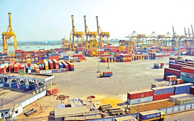 সেই নারী ওসমান হাদির ফুফাতো বোন শবনম খাদিজা