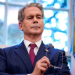 ইরানে সবচেয়ে ‘বড় বোমা’ হামলা চালাতে যাচ্ছে যুক্তরাষ্ট্র