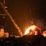 মার্কিন রণতরী আব্রাহাম লিংকনে ইরানি ক্ষেপণাস্ত্রের আঘাত