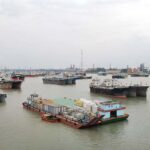 মজুতদারী নিয়ে লাইটার জাহাজের প্রতি বিশেষ সতর্কতা