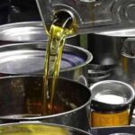 খাতুনগঞ্জে ভোজ্যতেল গায়েব!